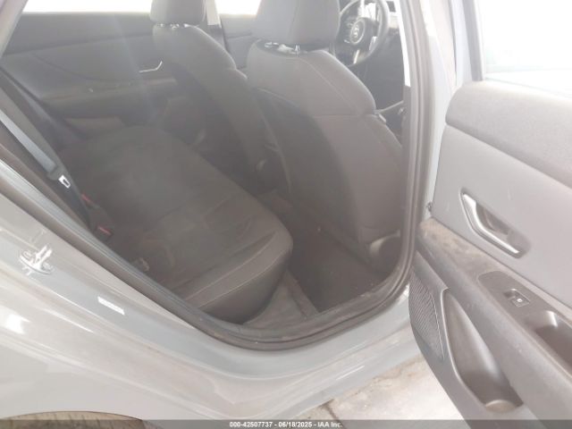 2022 HYUNDAI ELANTRA KMHLS4AGXNU257771 Photo 7