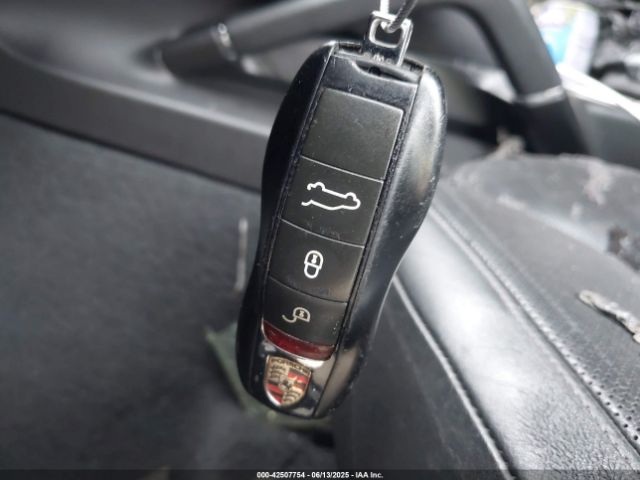 2011 PORSCHE CAYENNE HYBRID WP1AE2A22BLA93847 Photo 10