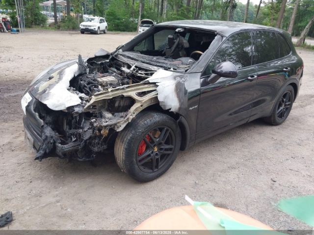 2011 PORSCHE CAYENNE HYBRID WP1AE2A22BLA93847 Photo 1