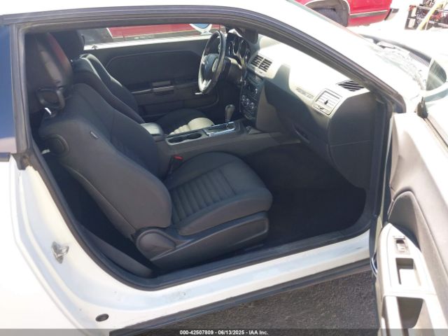 2013 DODGE CHALLENGER 2C3CDYAG9DH641312 Photo 4