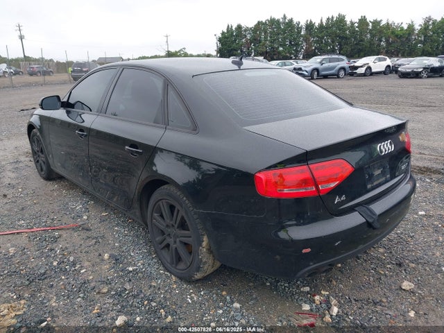 2011 AUDI A4 WAUAFAFLXBN046819 Photo 2