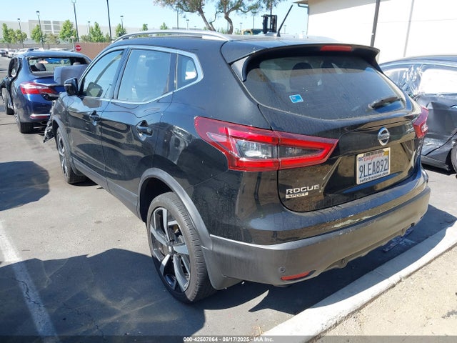 JN1BJ1CV7MW320389 Nissan ROGUE SPORT