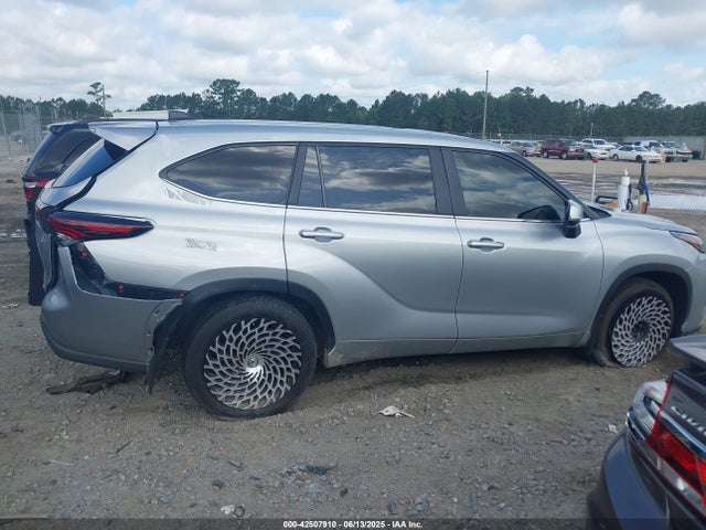 Toyota t24a-fts 2024 5TDKDRAH8RS531186 Image 13