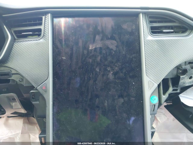 2018 TESLA MODEL X 5YJXCBE41JF128506 Photo 6