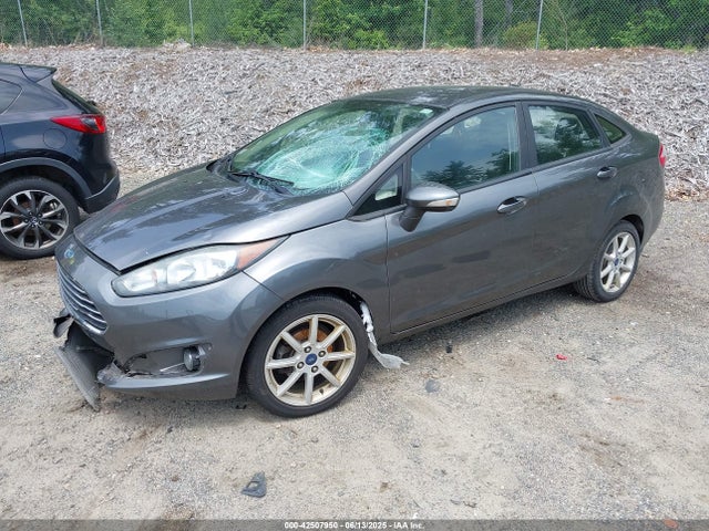 3FADP4BJ7FM196637 Ford 2015