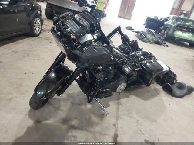 2016 HARLEY-DAVIDSON FLTRXS 1HD1KTM18GB661890 Photo 1