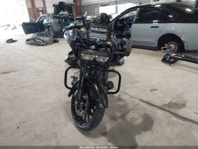 2016 HARLEY-DAVIDSON FLTRXS 1HD1KTM18GB661890 Photo 4