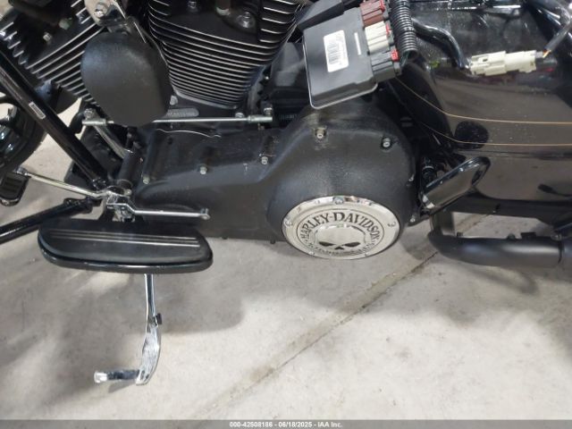 2016 HARLEY-DAVIDSON FLTRXS 1HD1KTM18GB661890 Photo 8