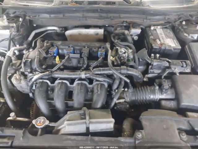 2017 MAZDA MAZDA3 JM1BN1V78H1142186 Photo 9
