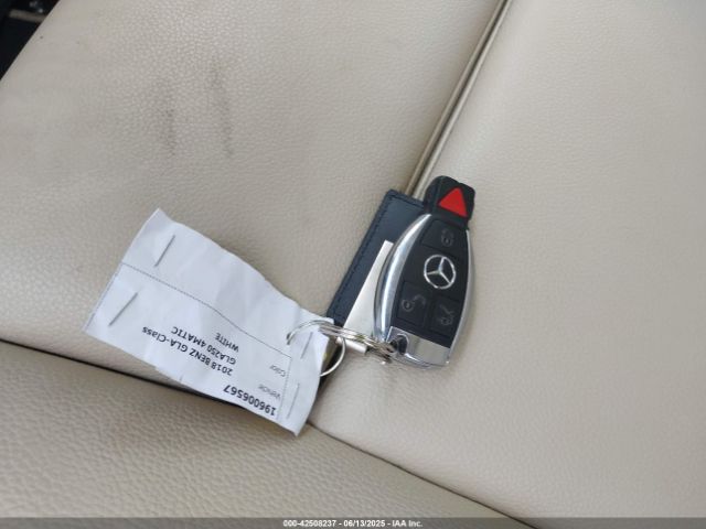 2018 MERCEDES-BENZ GLA 250 WDCTG4GB1JJ370578 Photo 10