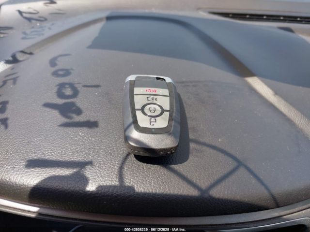 3FA6P0LU1JR225930 Ford Fusion Hybrid Se