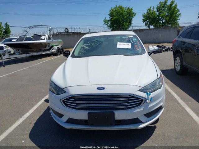 3FA6P0LU1JR225930 Ford Fusion Hybrid Se
