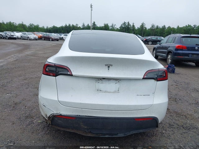 7SAYGDEE5PF892772 Tesla 2023