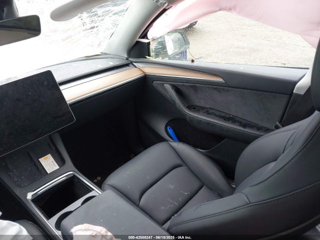 2023 TESLA MODEL Y 7SAYGDEE5PF892772 Photo 4