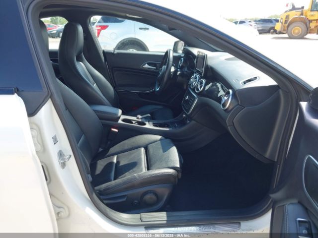 2016 MERCEDES-BENZ CLA 250 WDDSJ4EB7GN375037 Photo 4