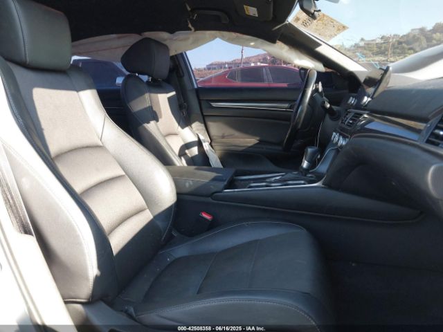 2020 HONDA ACCORD 1HGCV1F32LA068998 Photo 4