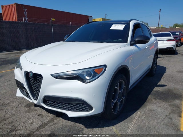 ZASPAKBNXK7C40433 Alfa Romeo 2019