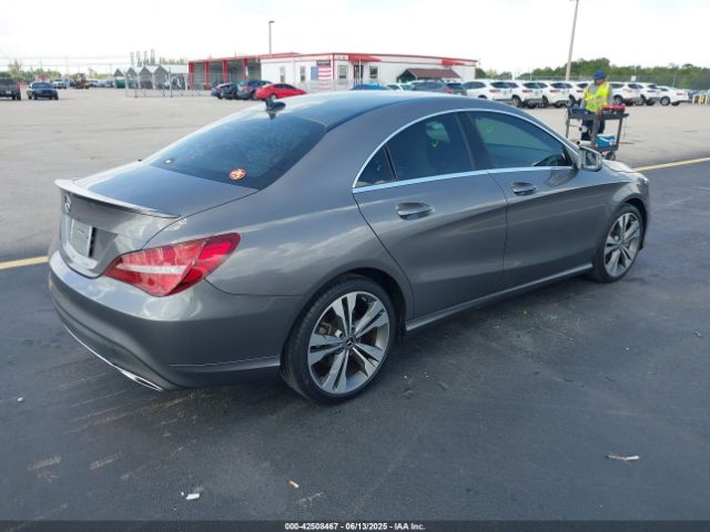 2019 MERCEDES-BENZ CLA 250 WDDSJ4EB0KN720613 Photo 3
