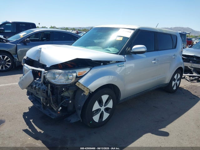 KNDJP3AE0H7021512 KIA motor (3-phase ac)