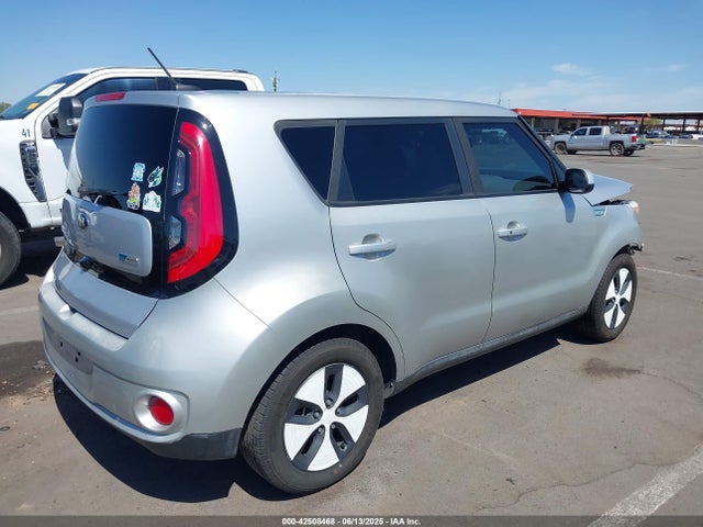 KNDJP3AE0H7021512 KIA motor (3-phase ac)