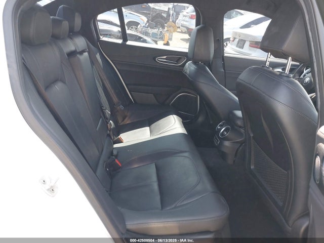 ZARFAMANXN7666070 Alfa Romeo giulia (952)