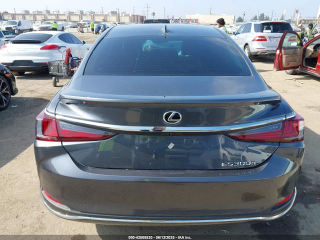 58ADA1C11RU045547 Lexus a25a-fxs, 3nm