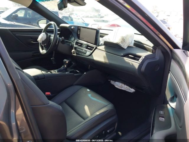 58ADA1C11RU045547 Lexus a25a-fxs, 3nm