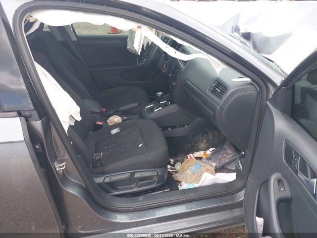 3VW267AJ6GM406232 Volkswagen 2016