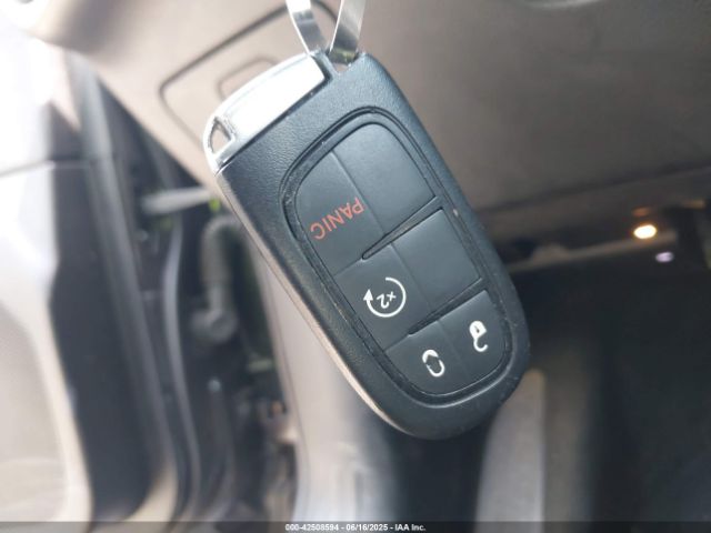 2015 JEEP CHEROKEE 1C4PJLDS2FW722262 Photo 10