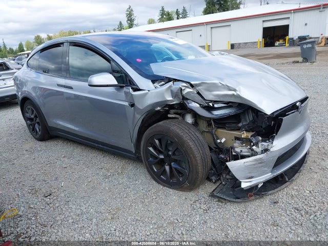2024 TESLA MODEL X 7SAXCBE55RF460875 Photo 0