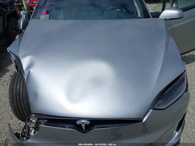 2024 TESLA MODEL X 7SAXCBE55RF460875 Photo 9