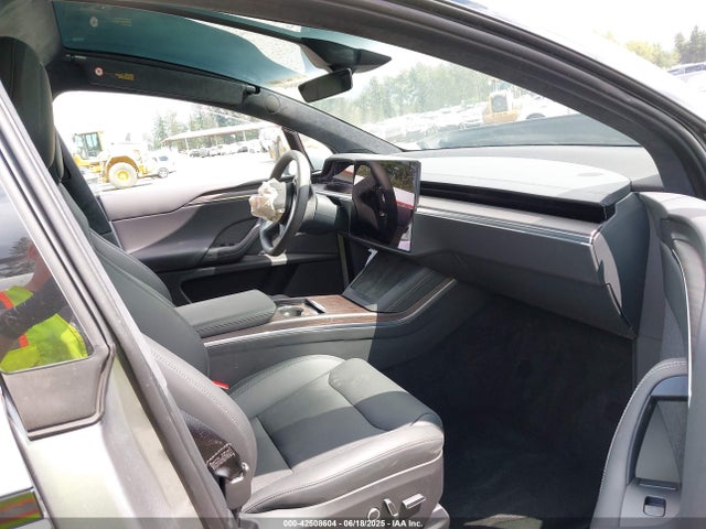 2024 TESLA MODEL X 7SAXCBE55RF460875 Photo 4