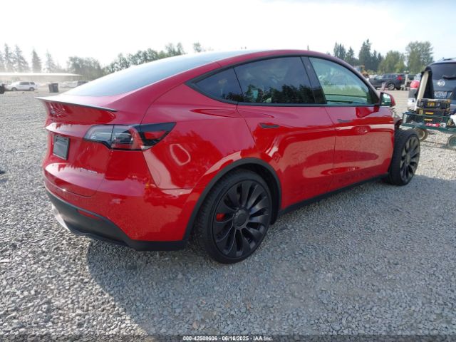 7SAYGDEF2NF409129 Tesla Model Y