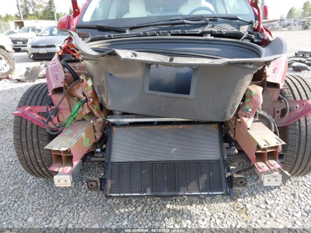 7SAYGDEF2NF409129 Tesla Model Y