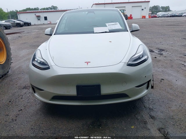 5YJYGAED6MF136348 Tesla 2021