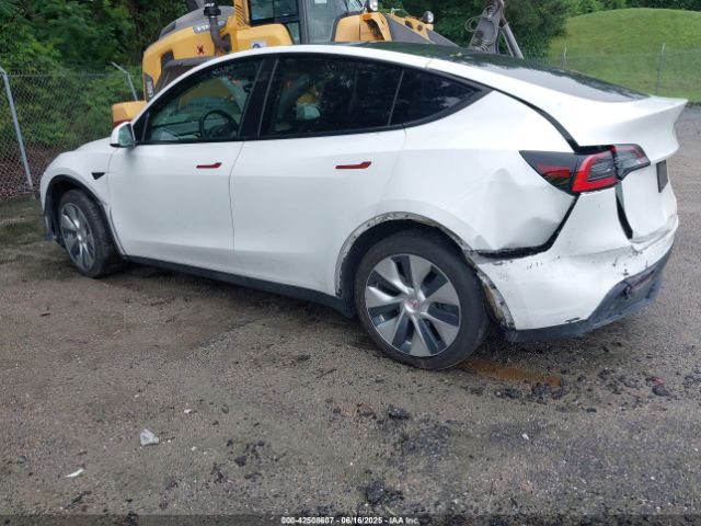 2021 TESLA MODEL Y 5YJYGAED6MF136348 Photo 5