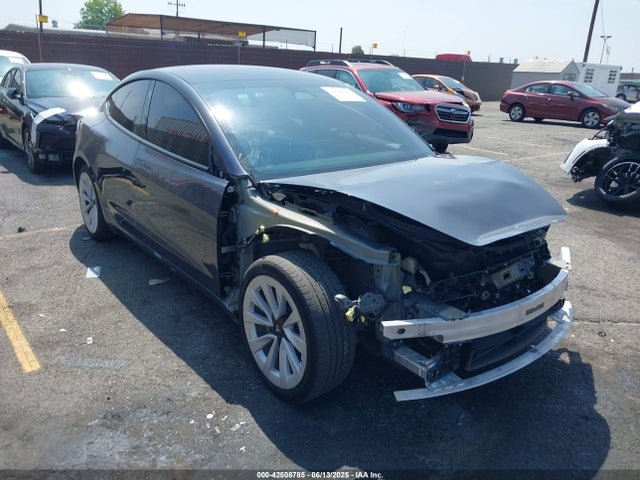 2022 TESLA MODEL 3 5YJ3E1EB0NF358545 Photo 0