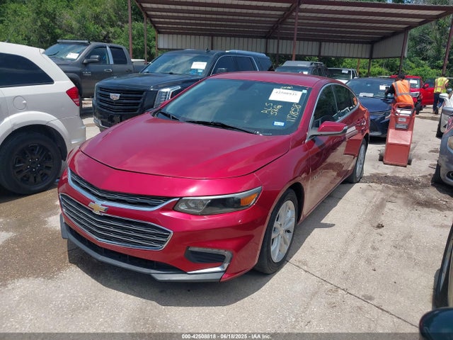 Chevrolet lfv - direct injection, variable valve timing, gen 1 2018 1G1ZD5ST0JF117858 Image 2