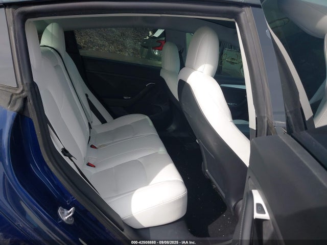 5YJ3E1EB5MF981321 Tesla MODEL 3