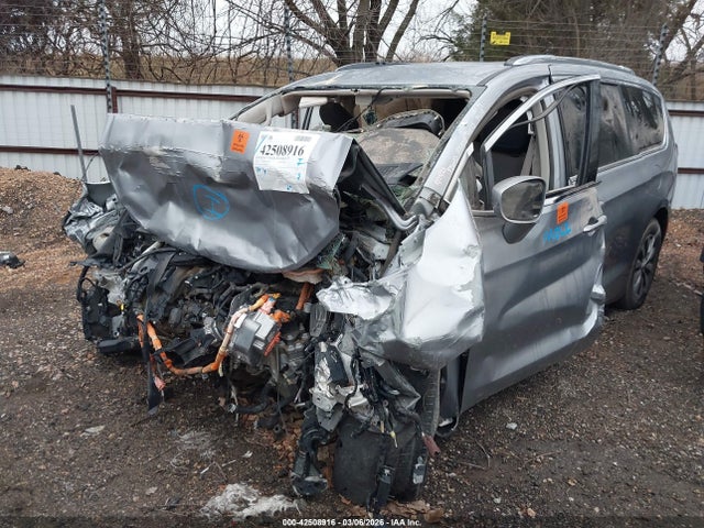 2021 CHRYSLER PACIFICA 2C4RC1L72MR594356 Photo 1