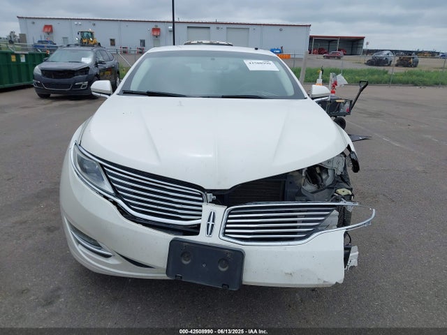 Lincoln MKZ 2016 3LN6L2J95GR632959 Image 12