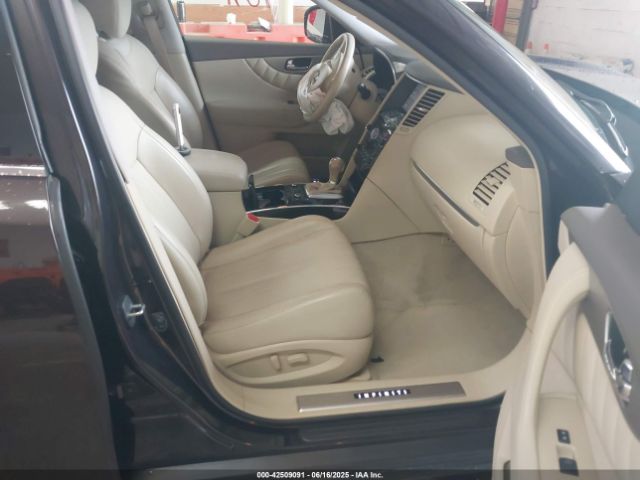 2016 INFINITI QX70 JN8CS1MW6GM752420 Photo 4