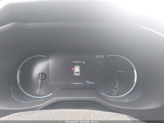 2T3P1RFV7RC411358 Toyota Rav4 Xle
