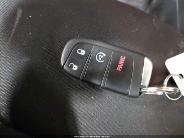 2017 JEEP RENEGADE ZACCJBBB8HPE65619 Photo 10