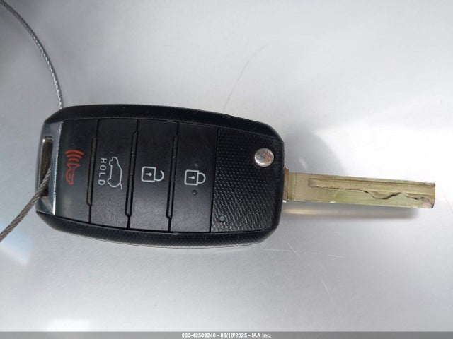 5XYPGDA59HG334898 KIA Sorento