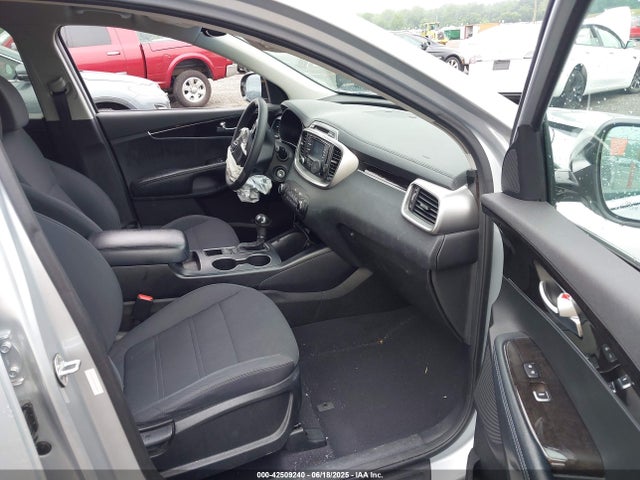 5XYPGDA59HG334898 KIA Sorento