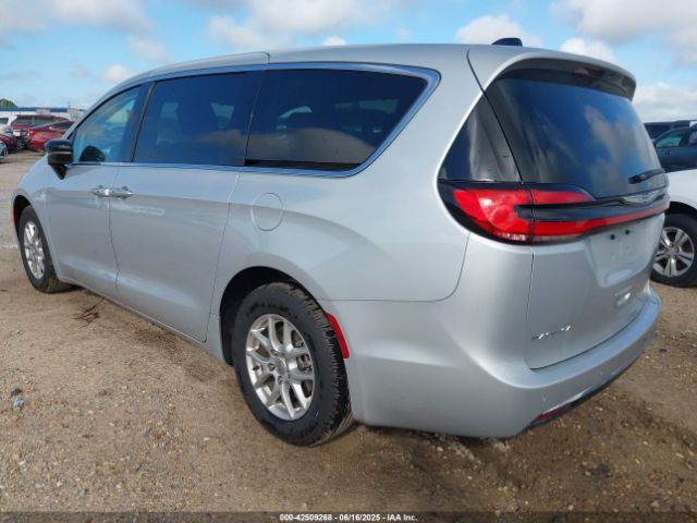 2024 CHRYSLER PACIFICA 2C4RC1BG5RR154544 Photo 2
