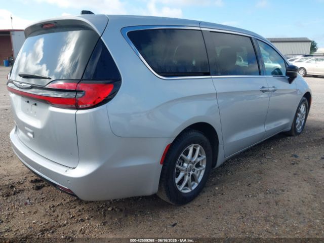 2024 CHRYSLER PACIFICA 2C4RC1BG5RR154544 Photo 3