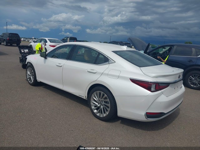58AB21B11KU003147 Lexus a25a-fxs, 3nm