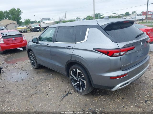 2022 MITSUBISHI OUTLANDER JA4J3UA84NZ086403 Photo 2